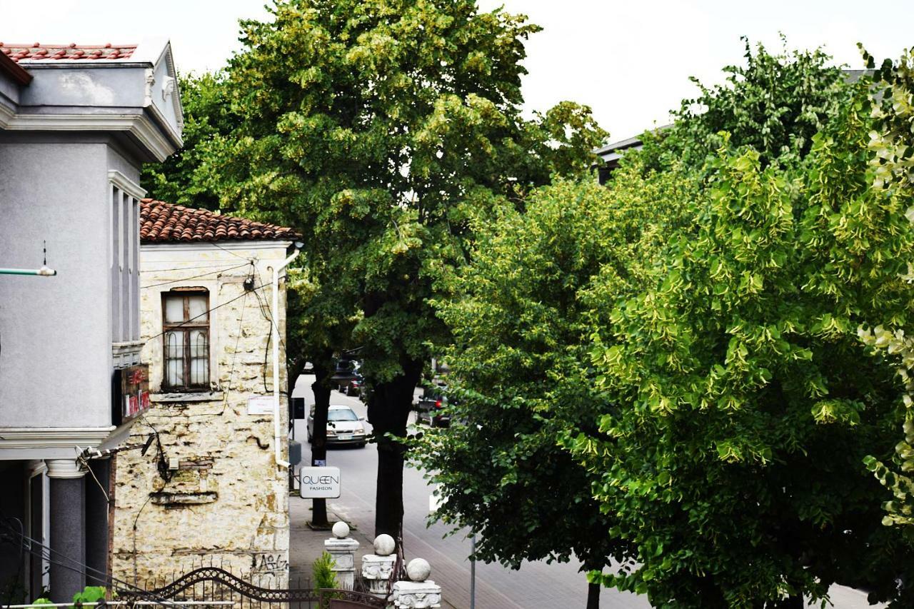 Bed and Breakfast Eagles Philadelphia à Korce Extérieur photo